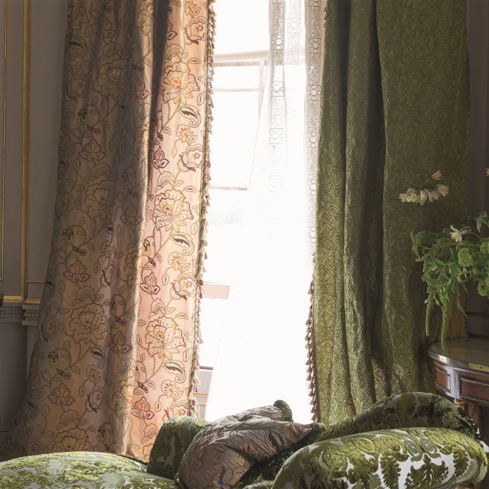 Designers Guild Boleyn Embroidered Silk in Peridot