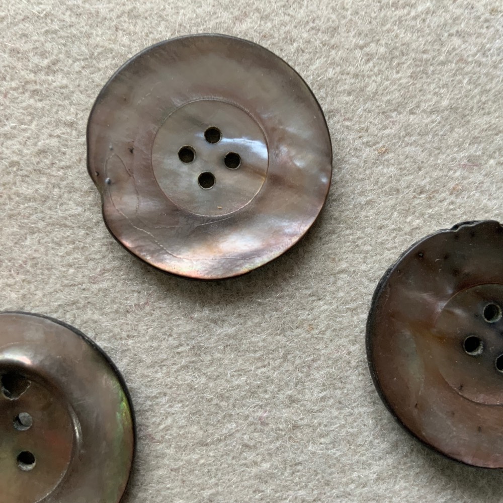 Vintage Mother of Pearl Buttons. Set of 3